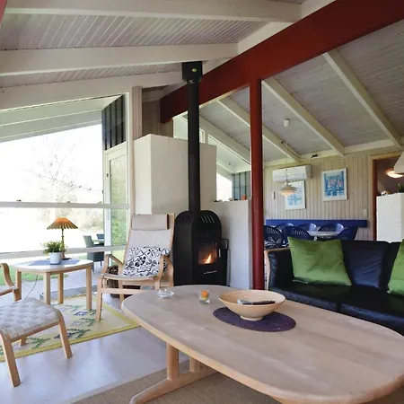 4 Bedroom Beautiful In Tranekaer